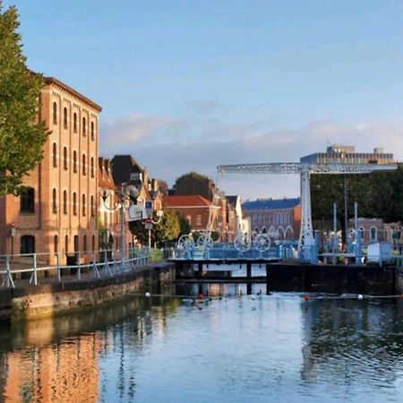 Le Barcelone Daire Douai Dış mekan fotoğraf