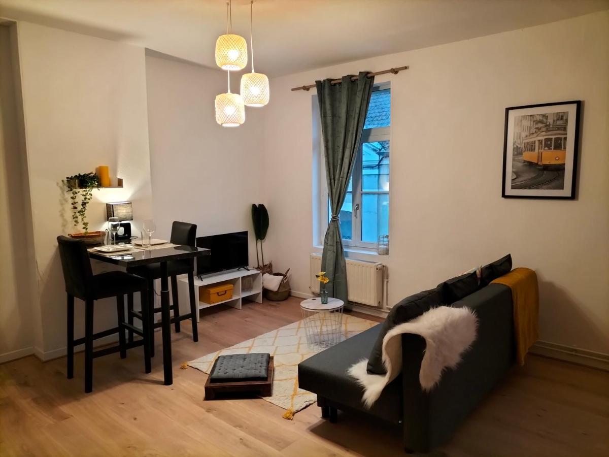 Le Barcelone Daire Douai Dış mekan fotoğraf