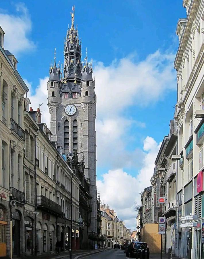 Le Barcelone Daire Douai Dış mekan fotoğraf